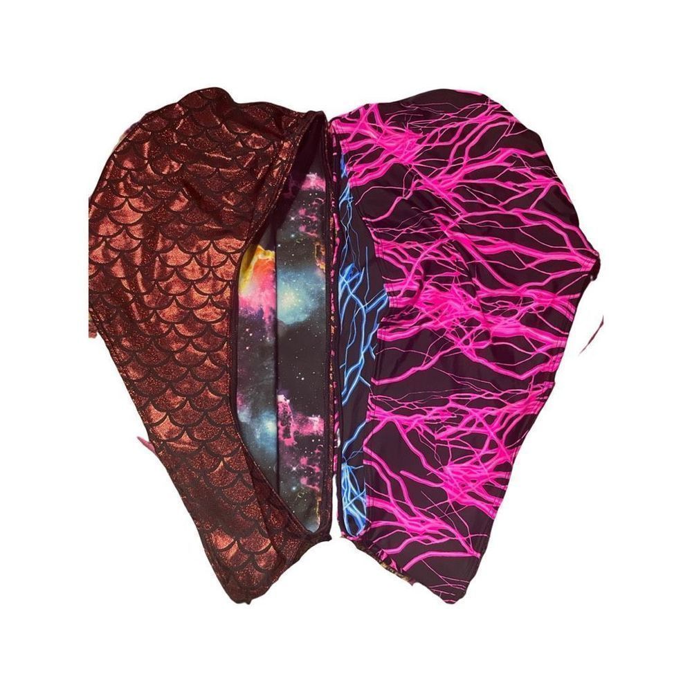 Coquetry reversible hood